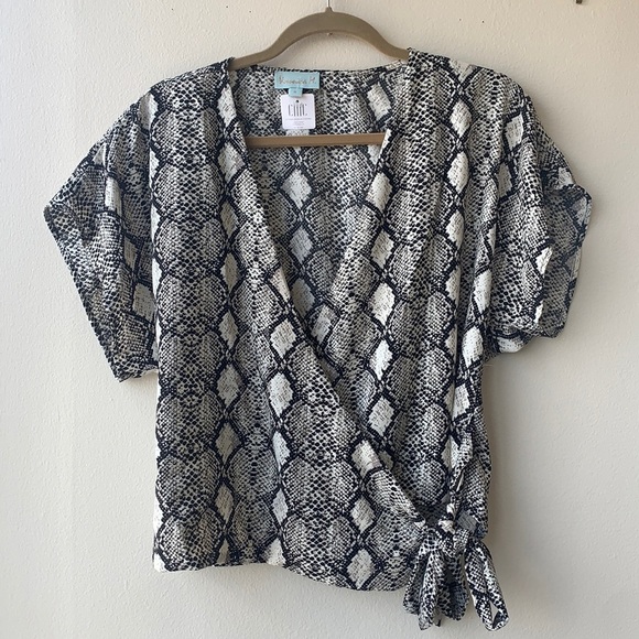 Veronica M snakeskin print wrap shirt - Picture 1 of 5